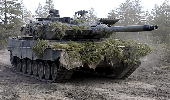 Tank Leopard na cviení finské armády Arrow 22 (4. kvtna 2022)