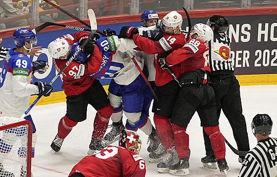 Poty�ka v utkání Slovenska se �výcarskem.