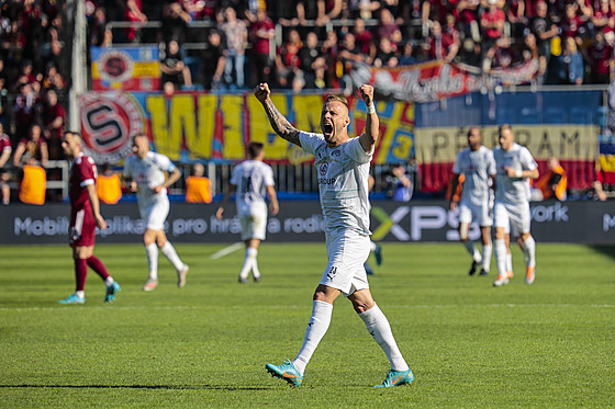 Slovácký obránce Petr Reinberk, který ve finále poháru vstelil dva góly Spart.
