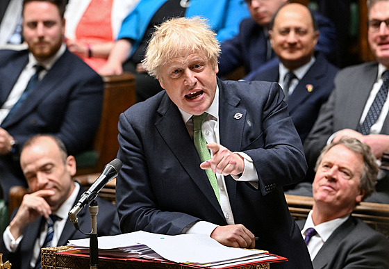 Britský premiér Boris Johnson promluvil v parlamentu.  (19. kvtna 2022)