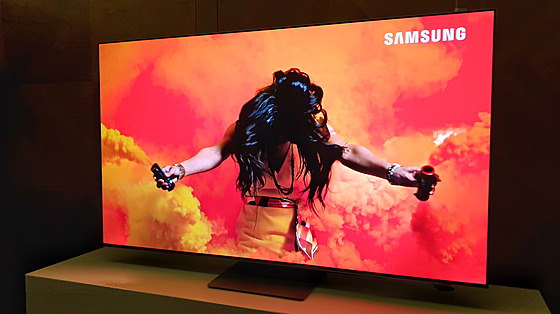 První OLED televizor Samsung míří do prodeje