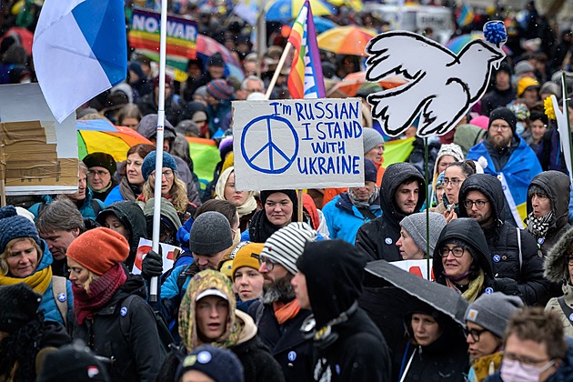 Černý pasažér NATO. Švýcarsko na své neutralitě cíleně vydělává, tvrdí Evropa