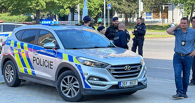 Policie zasahovala u silničářů. Může to souviset s razií na magistrátu