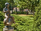 Socha Frantika je neodmyslitelnm symbolem Frantikovch Lzn.