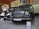 Tatra 97, kterou okoproval konstruktr Ferdinand Porsche, kdy navrhoval...