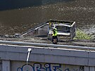 Zaátek bourání nájezdu na Barrandovský most ze Strakonické ulice v Praze (18....