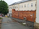 Firma Matex nedokončila přístavbu Základní školy Svobodné Dvory, Hradec Králové...