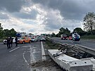 Tragická dopravní nehoda na 14,5 kilometru dálnice D1. Zemeli dva lidé. (17....