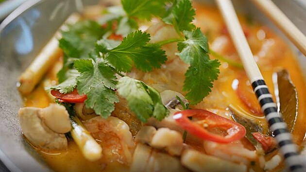 Tal polvky Tom Yum Koong doslova von erstvost.