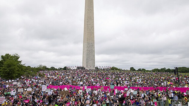 Protest za pr�va �en na potrat ve Washingtonu (14. kv�tna 2022)