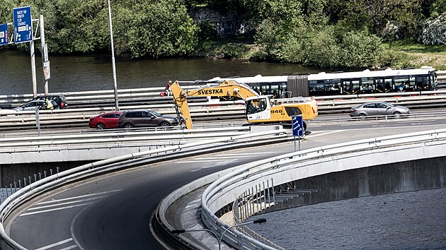 Začátek rekonstrukce Barrandovského mostu. (15. května 2022)