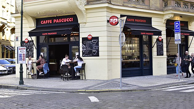 Síť pizzerií Coloseum se rozrostla o kavárny Pascucci. (19. května 2022)