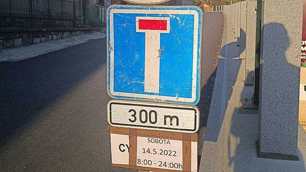 Informace pro turisty o uzaven cesty chybly. (14. kvtna 2022)