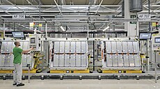 Kompletace trakních baterií pro elektromobily koncernu VW v Mladé Boleslavi