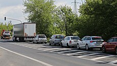 Semafor na hlavním silničním tahu I/13.