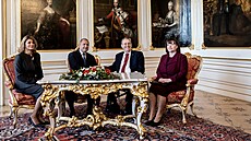 Oficiální návštěva prezidenta Bulharské republiky. Prezident Miloš Zeman (druhý...