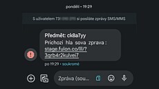 eskem se íí malware Flubot. Obsah sdlení podvodných SMS lákajících ke...