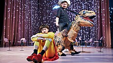 Matyá� �ezní�ek a Robert Miklu� v p�edstavení Mnoho povyku pro nic