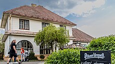 Postlerova vila v hradecké Mu�íkov� ulici slou�ila i jako motorest.