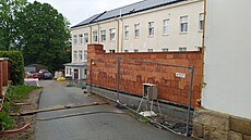 Firma Matex nedokonila pístavbu Základní koly Svobodné Dvory, Hradec Králové...