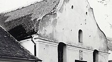 Barokní synagoga pochází z roku 1759.