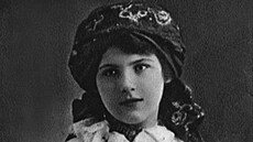 První eskou královnou krásy byla v roce 1910 Rena Broová a její pvab...