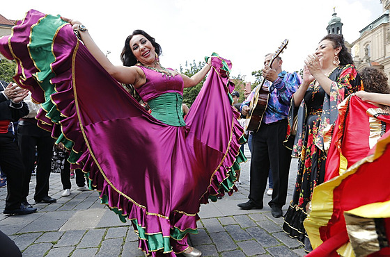 Romský festival Khamoro na Staromstském námstí v roce 2019.