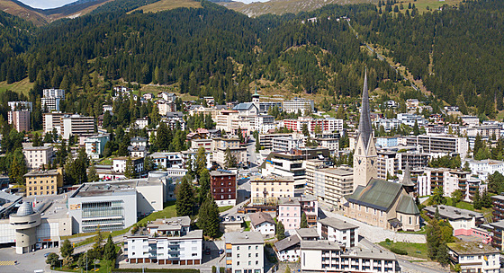Davos se kadoron stává hostitelem Svtového ekonomického fóra.