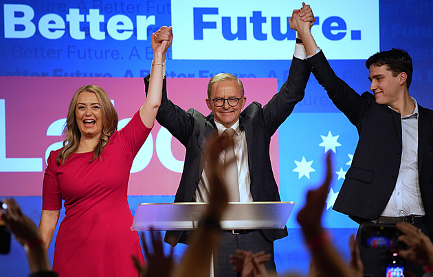 V Austrálii po devíti letech vyhráli labouristé, premiér Morrison uznal porážku