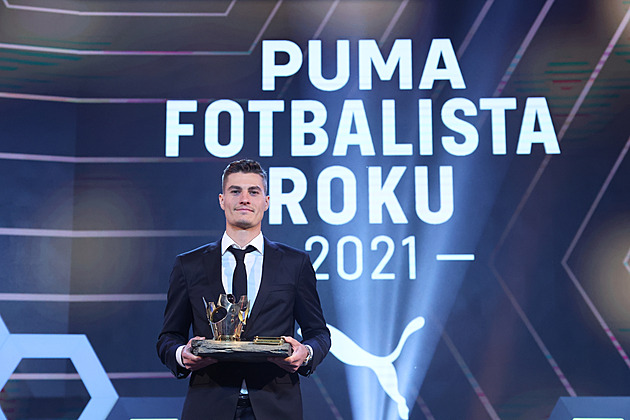 Fotbalistou roku je poprvé Schick, předstihl Součka. Trpišovský uspěl už potřetí