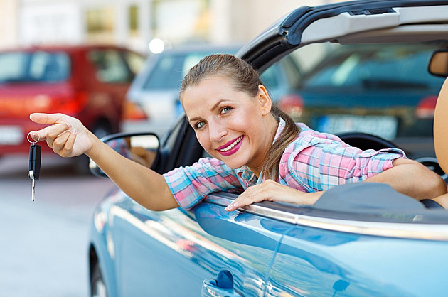 KVÍZ: Víte, na co si dát pozor při nákupu ojetého auta?