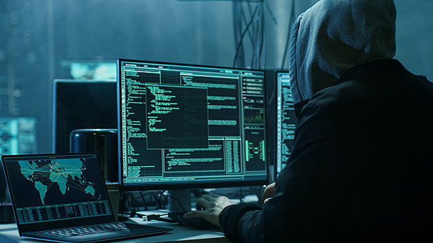Hackeři zaútočili na zbrojaře z Omnipolu. Dostali se k datům citlivým pro stát?