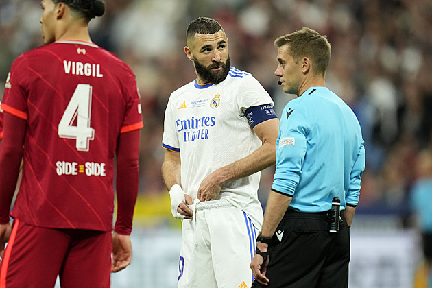 Benzema přijal trest za podíl na vydírání spoluhráče, odvolávat se nebude