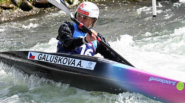 Vodní slalomářka Galušková je vicemistryní světa do 23 let, kanoisté mají bronzy