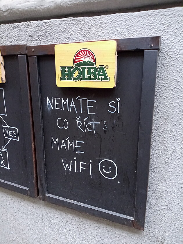Wifi místo slov.