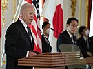 Prezident Joe Biden hovoí bhem tiskové konference s japonským premiérem...