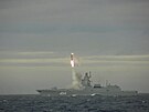 Rusko otestovalo hypersonickou stelu Cirkon. Odpálilo ji z lodi. (28. kvtna...