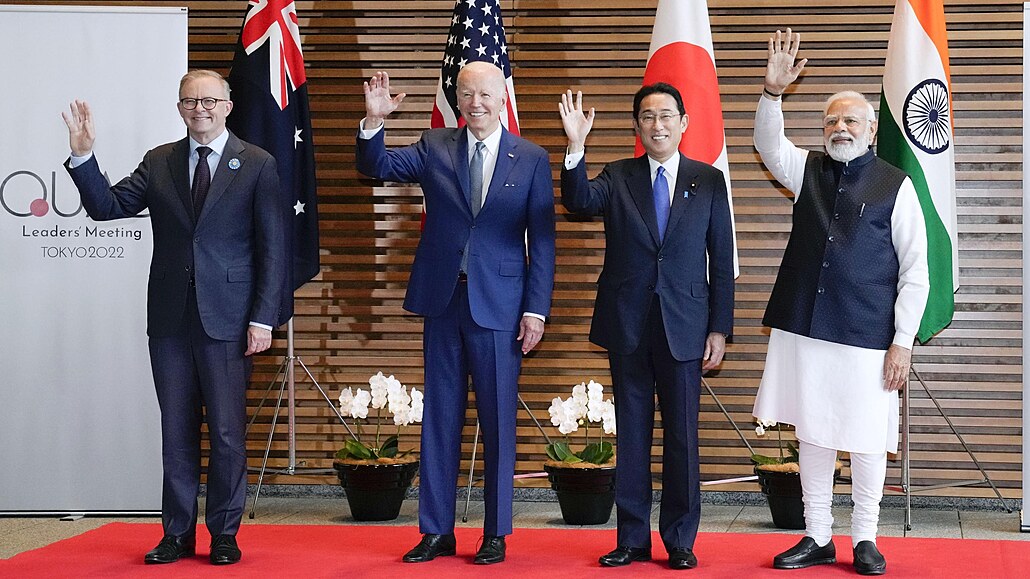 Australský premiér Anthony Albanese, americký prezident Joe Biden, japonský...