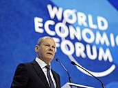 Německý kancléř Olaf Scholz vystupuje na Světovém ekonomickém fóru ve...