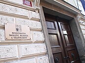 Ministerstvo �kolství si nechalo zpracovat t�i audity na zakázky Cermatu a jeho...