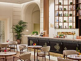 Z bývalého Cukrovarnického paláce je luxusní hotel Andaz.
