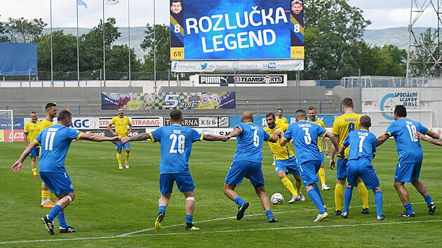 Rozluka teplickch legend Admira Ljevakovie (u me), Jana Rezka a masra Eduarda Poustky.