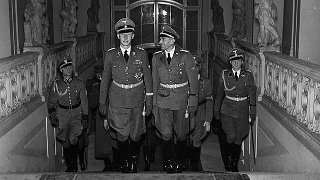 Nejnebezpenj mu protektortu  SS-Obergruppenfhrer a generl police Reinhard Heydrich.