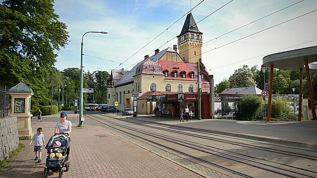 Libereck zoo pevzala 120 let star objekt v roce 2011. Od t doby zde probhlo nkolik dlch rekonstrukc, na kompletn opravu ale ek.