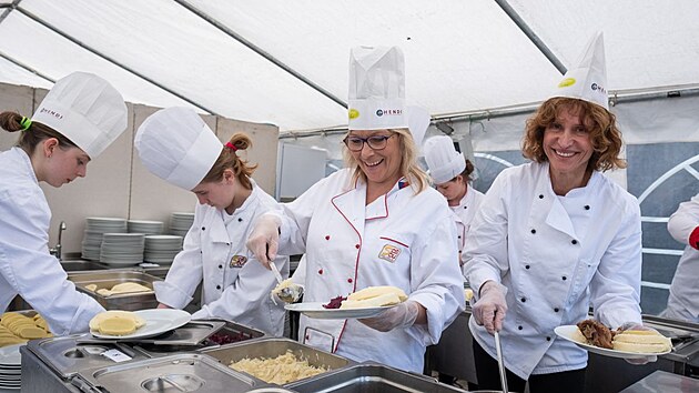 Gastronomické slavnosti M. D. Rettigové se těší zájmu obyvatel i návštěvníků Litomyšle od roku 2012.