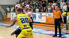 Sluneta Ústí nad Labem (lutá) - Basket Brno.