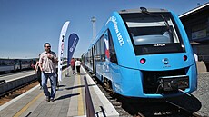 Vodíkový vlak vyrábí francouzská spolenost Alstom.