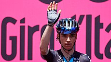 Roman Bardet se louí s italským Girem.