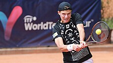 Jakub Men�ík se do semifinále turnaje v Jablonci neprobil.