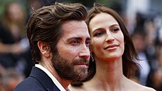 Jake Gyllenhaal a Jeanne Cadieu (Cannes, 24. kvtna 2022)
